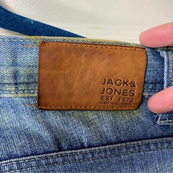 Jack Jones 1975 Distressed Jeans Men Sz 32 Blue Button Fly Slim Straight Denim - Picture 13 of 15